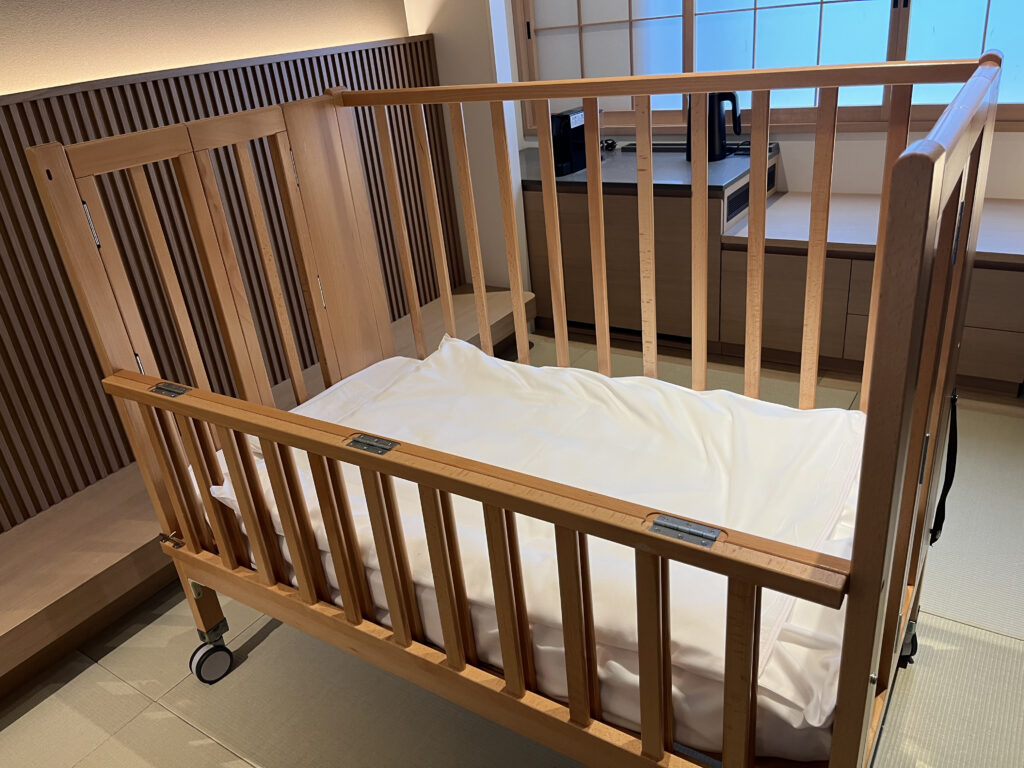 「ノボテル奈良」貸出ベビーベッド